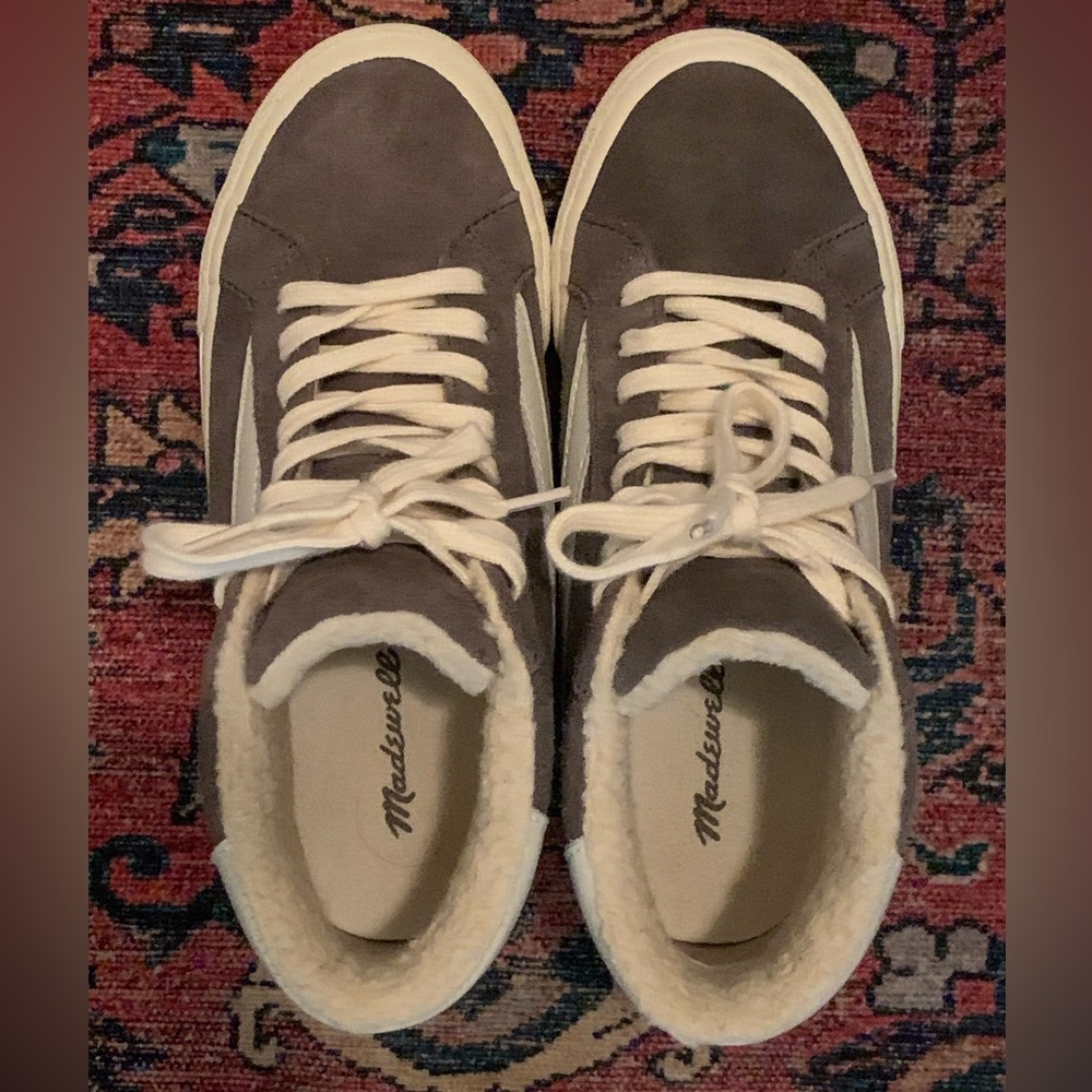 Sidewalk High-Top Sneakers: Sherpa Edition - Picture 4 of 6
